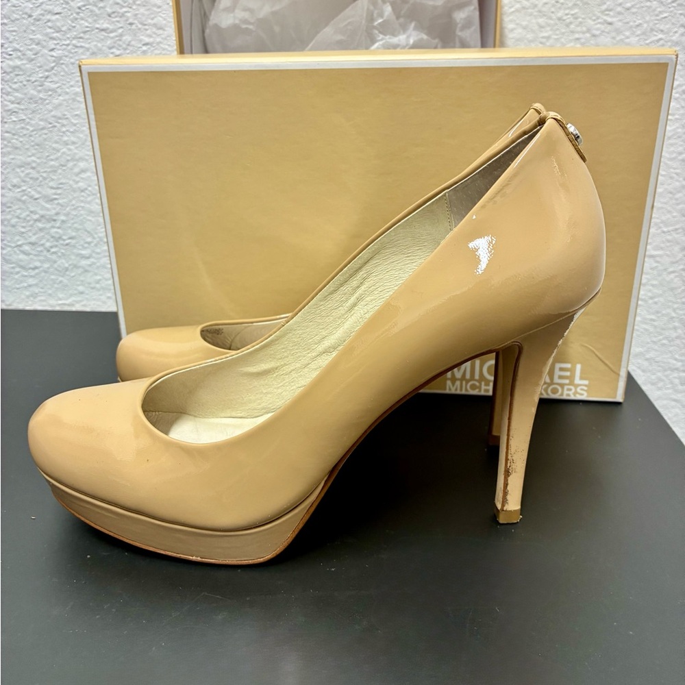 Michael Kors Ionna Pump size 8 Nude Platform Stiletto